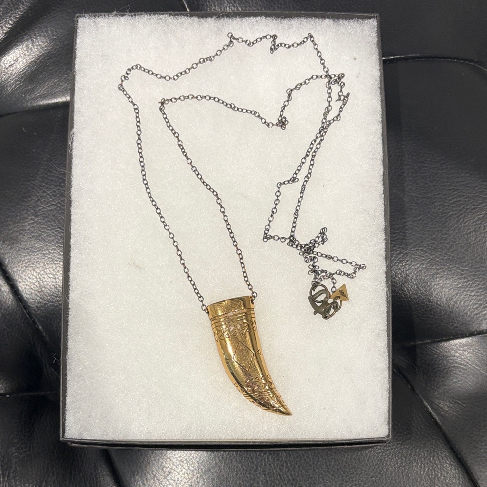 Sarah Coventry Gold Horn Pendant Necklace